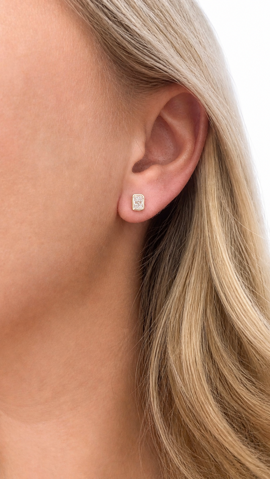 LAB Radiant Diamond Studs