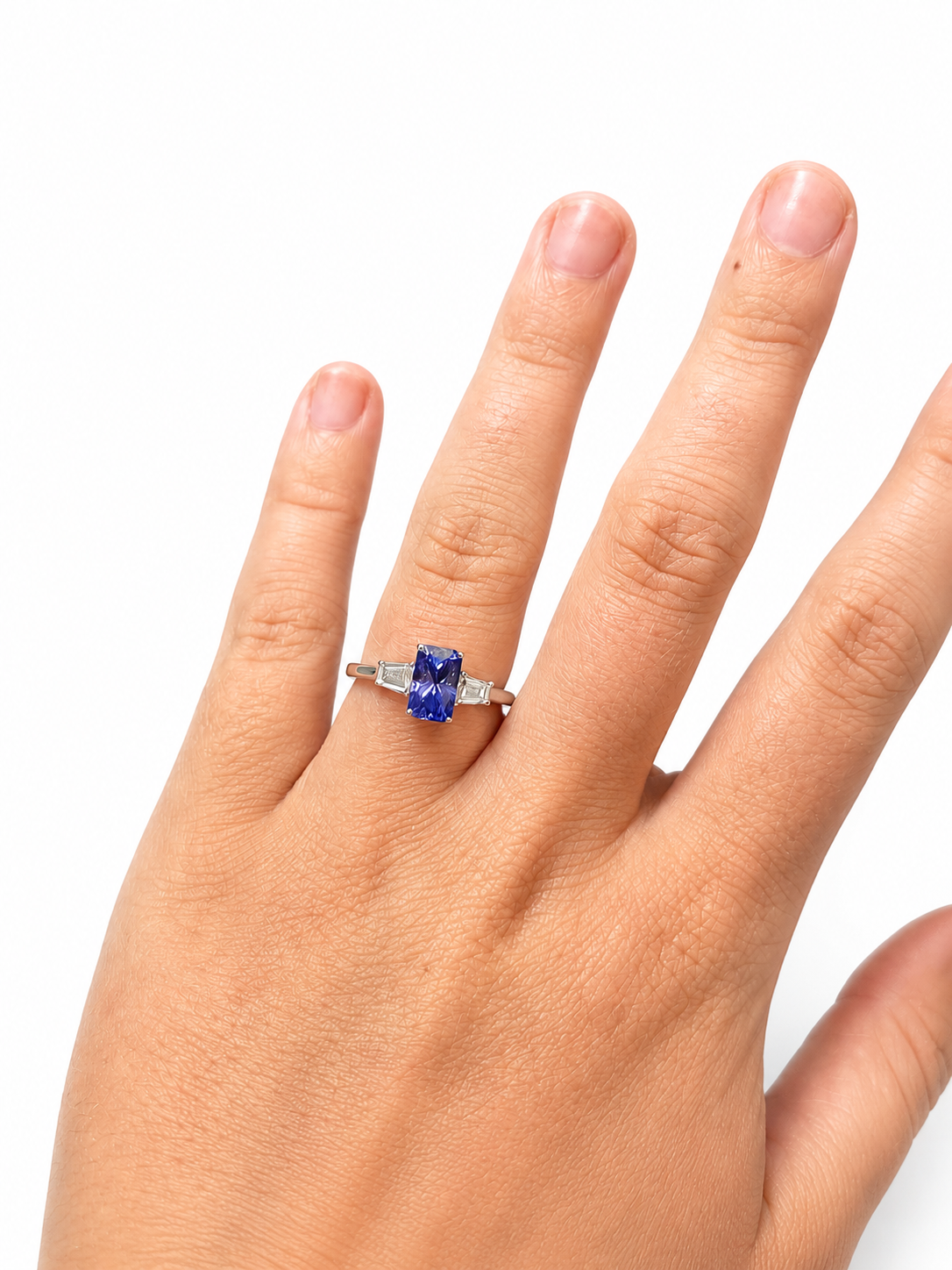 Tanzanite and Diamond Ring